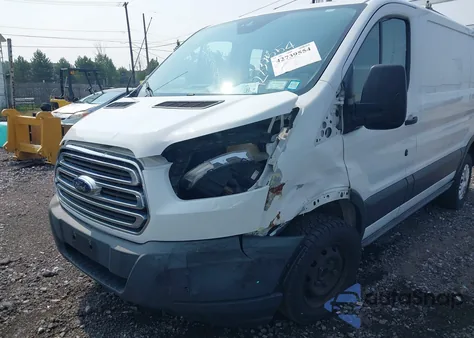 2016 Ford Transit-250 z USA, uszkodzony, nr VIN 1FTYR1ZM3GKA90425